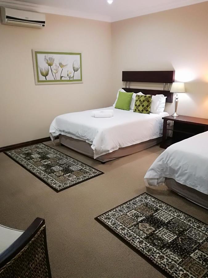 Belmont Guesthouse Bloemfontein Bagian luar foto
