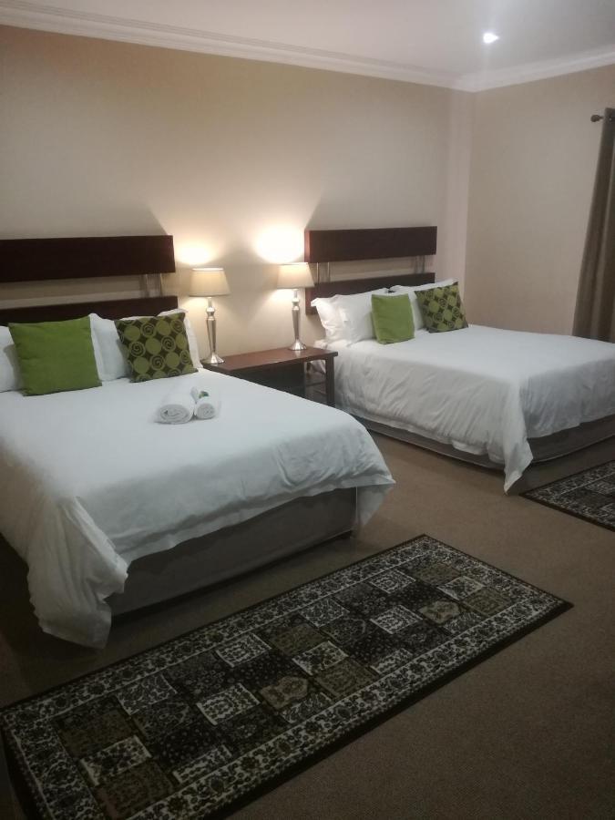 Belmont Guesthouse Bloemfontein Bagian luar foto