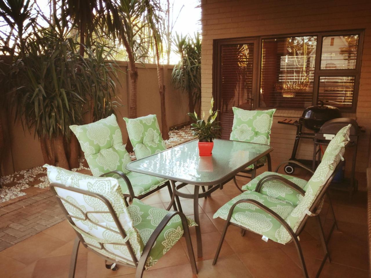 Belmont Guesthouse Bloemfontein Bagian luar foto