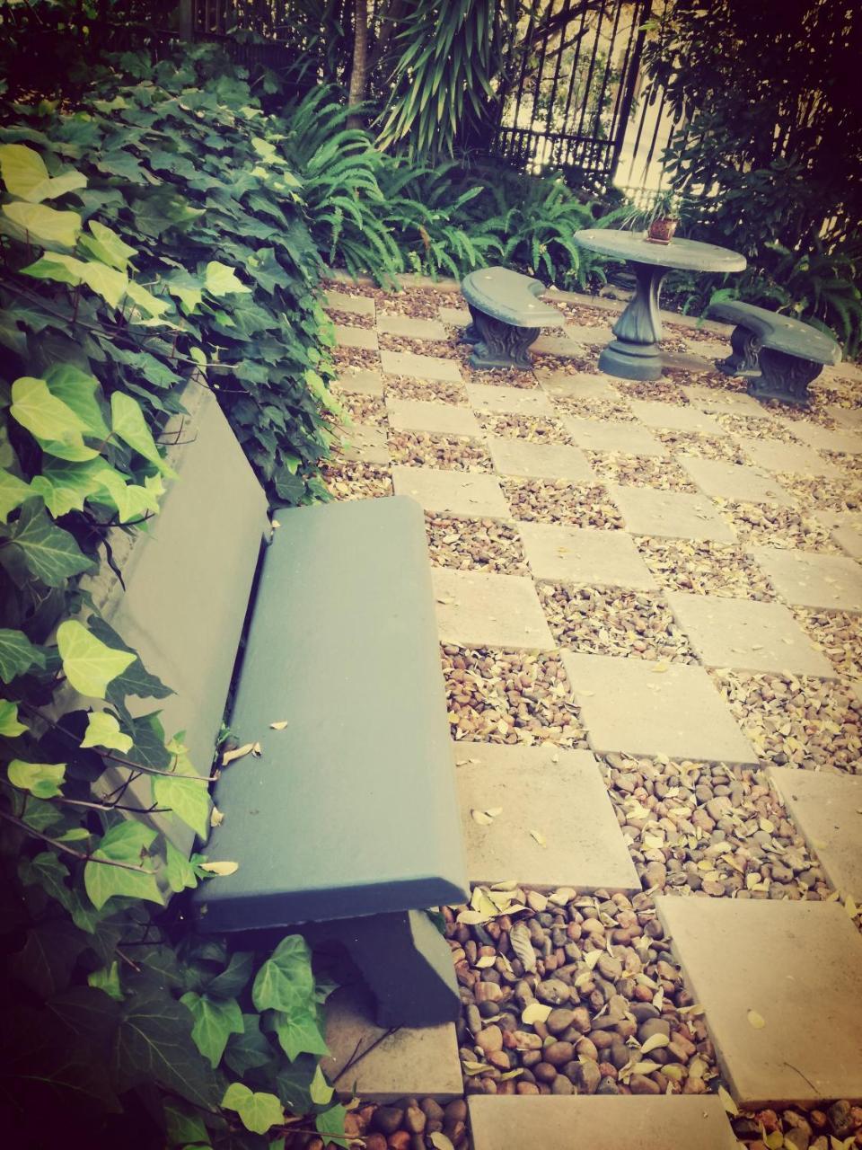 Belmont Guesthouse Bloemfontein Bagian luar foto